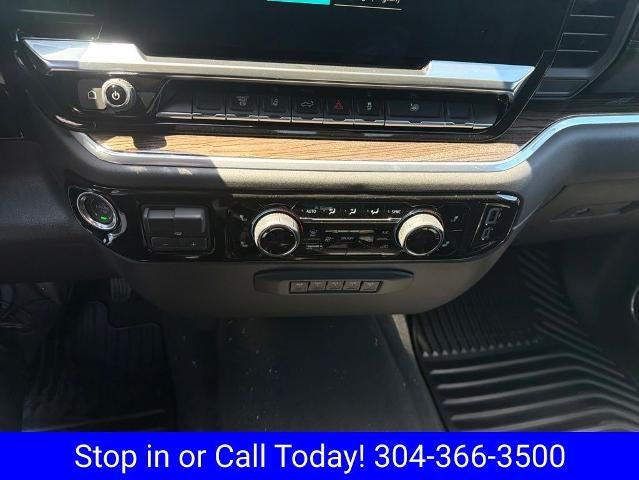 2026 Chevrolet Silverado 3500 HD Crew Cab Long Box 4-Wheel Drive LT