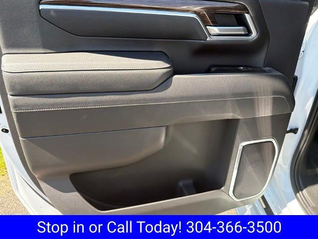 2026 Chevrolet Silverado 3500 HD Crew Cab Long Box 4-Wheel Drive LT