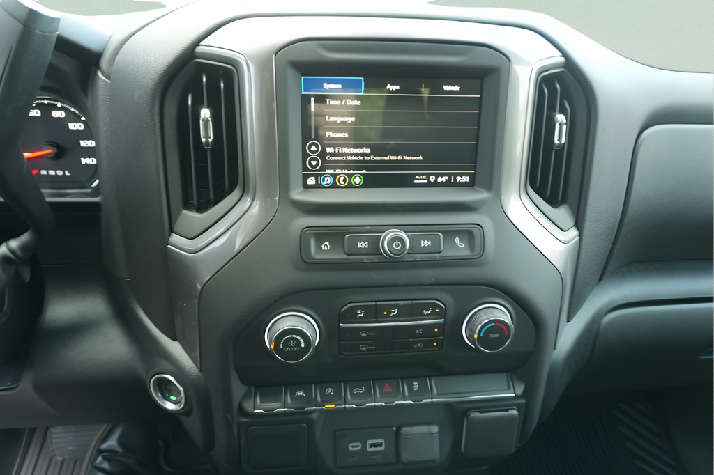 2026 Chevrolet Silverado 1500 Crew Cab Short Box 4-Wheel Drive Custom