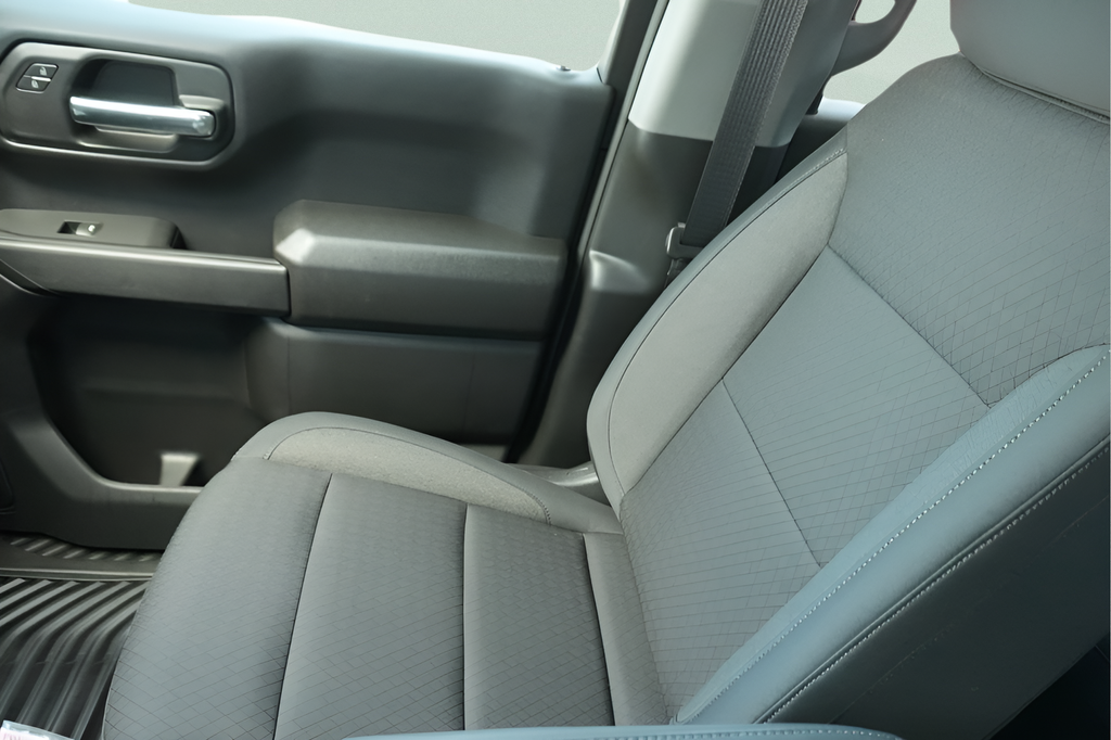 2026 Chevrolet Silverado 1500 Crew Cab Short Box 4-Wheel Drive Custom