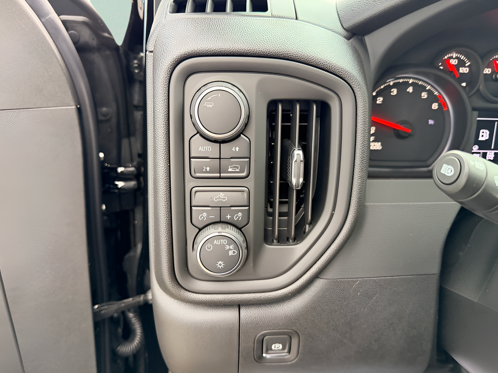 2026 Chevrolet Silverado 1500 Crew Cab Short Box 4-Wheel Drive Custom