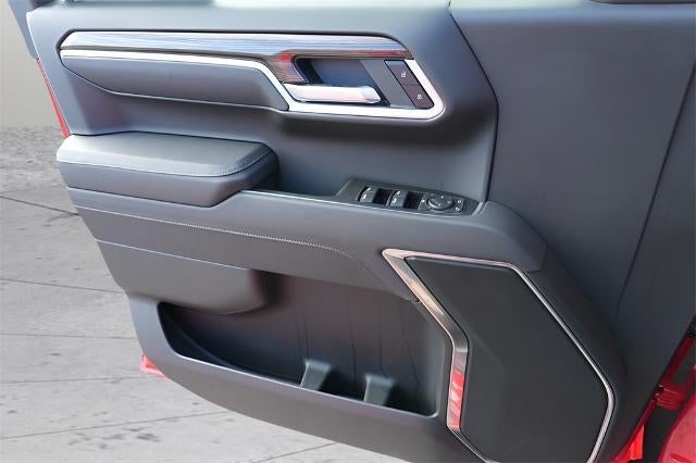 2026 Chevrolet Silverado 1500 Crew Cab Short Box 4-Wheel Drive LT 1LT