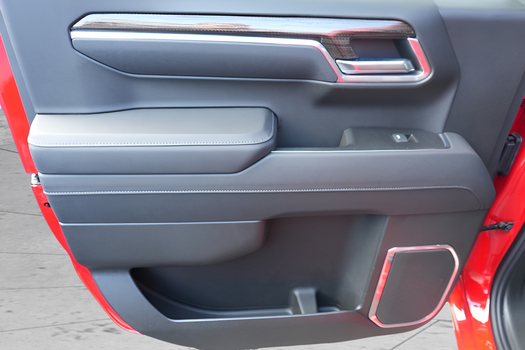 2026 Chevrolet Silverado 1500 Crew Cab Short Box 4-Wheel Drive LT 1LT