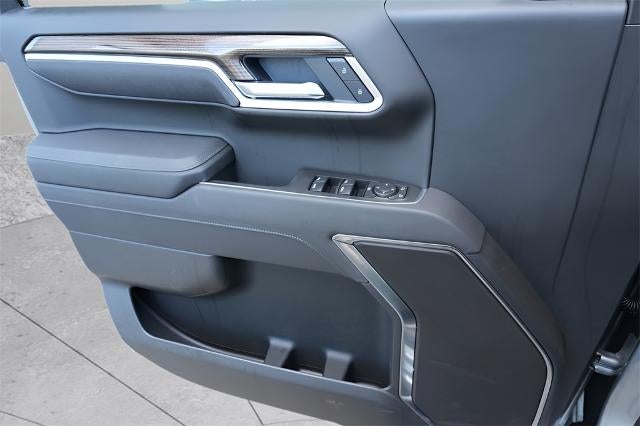 2026 Chevrolet Silverado 1500 Crew Cab Short Box 4-Wheel Drive LT 1LT