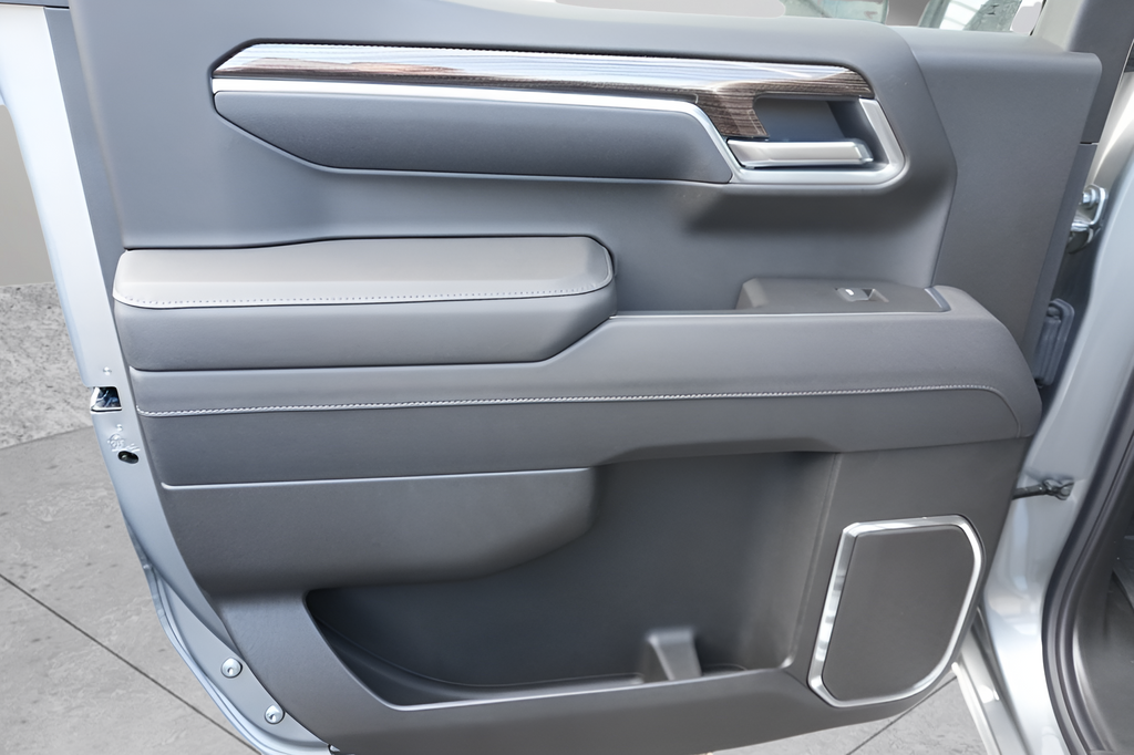 2026 Chevrolet Silverado 1500 Crew Cab Short Box 4-Wheel Drive LT 1LT