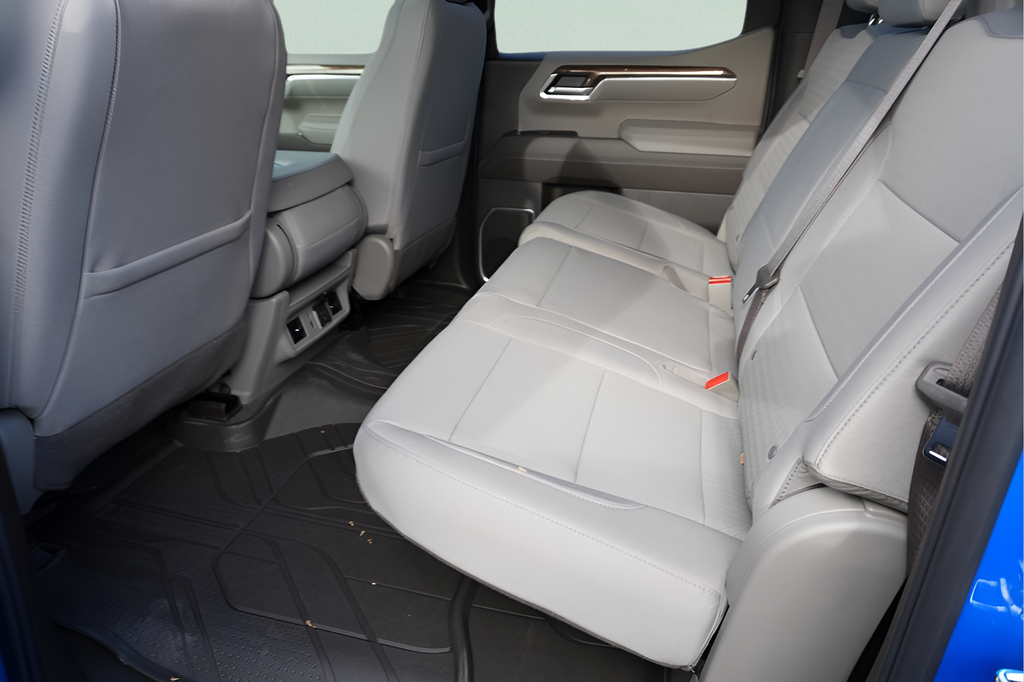 2026 Chevrolet Silverado 1500 Crew Cab Standard Box 4-Wheel Drive LT