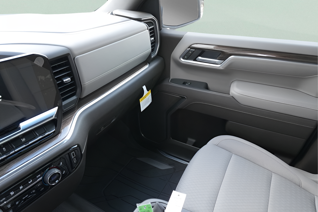 2026 Chevrolet Silverado 1500 Crew Cab Short Box 4-Wheel Drive LT 1LT