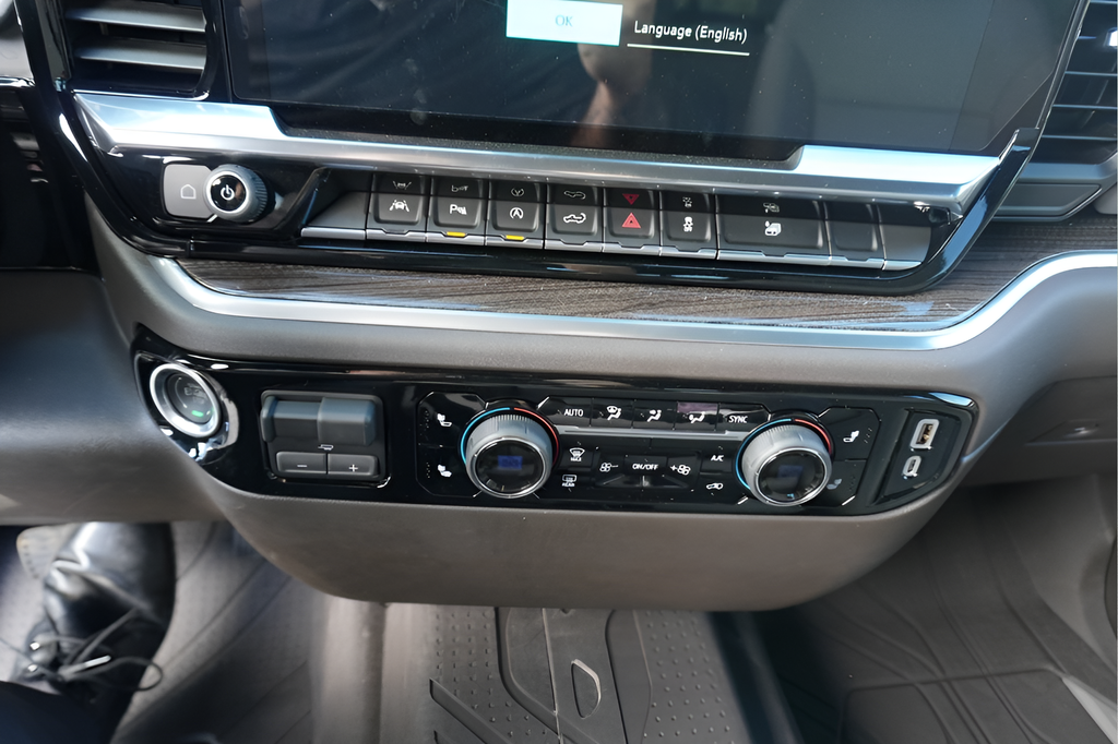 2026 Chevrolet Silverado 1500 Crew Cab Standard Box 4-Wheel Drive LT