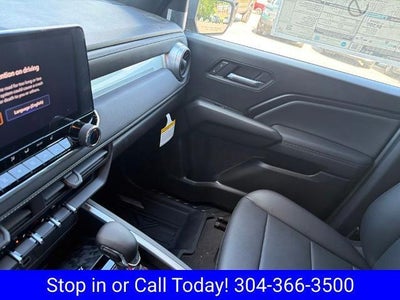 2026 Chevrolet Colorado Crew Cab Short Box 4-Wheel Drive LT