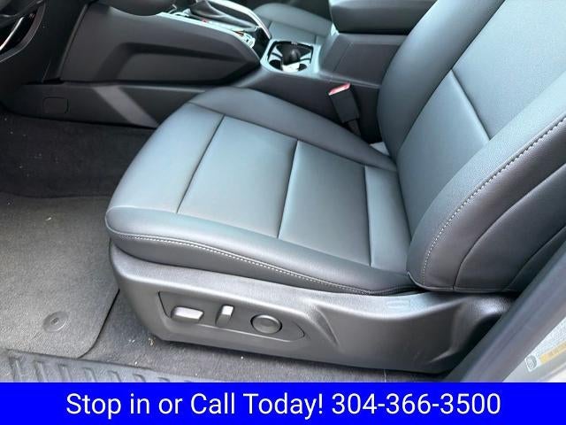 2026 Chevrolet Colorado Crew Cab Short Box 4-Wheel Drive LT