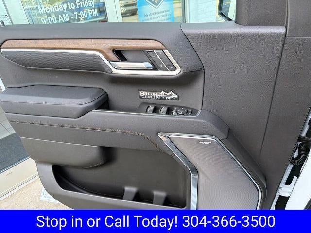2026 Chevrolet Silverado 1500 Crew Cab Short Box 4-Wheel Drive High Country