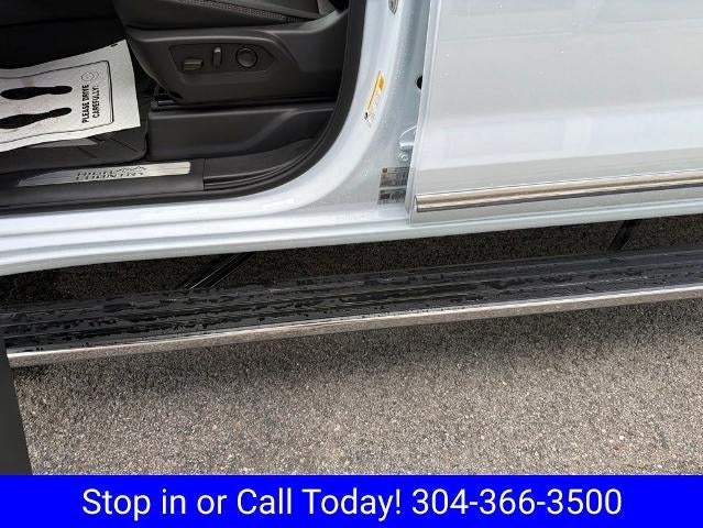 2026 Chevrolet Silverado 1500 Crew Cab Short Box 4-Wheel Drive High Country