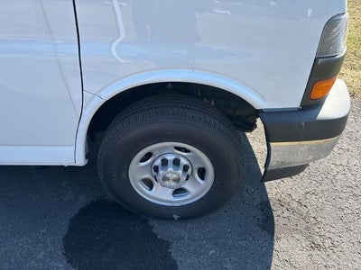 2025 Chevrolet Express Cargo 2500 2500 Regular Wheelbase Rear-Wheel Drive