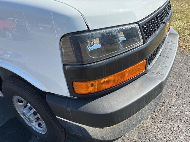 2025 Chevrolet Express Cargo 2500 2500 Regular Wheelbase Rear-Wheel Drive