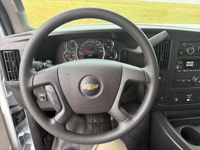 2025 Chevrolet Express Cargo 2500 2500 Regular Wheelbase Rear-Wheel Drive