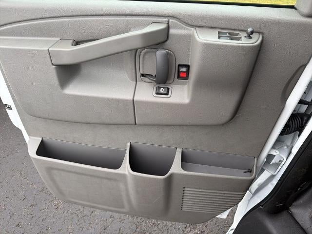 2025 Chevrolet Express Cargo 2500 2500 Regular Wheelbase Rear-Wheel Drive