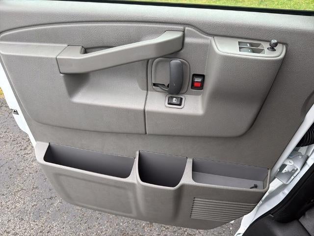 2025 Chevrolet Express Cargo 3500 3500 Regular Wheelbase Rear-Wheel Drive