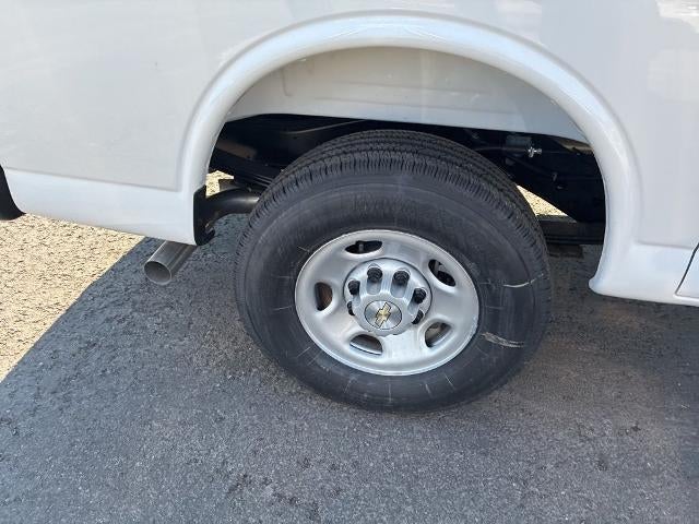 2025 Chevrolet Express Cargo 3500 3500 Regular Wheelbase Rear-Wheel Drive