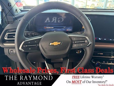 2027 Chevrolet Traverse LT w/2LT