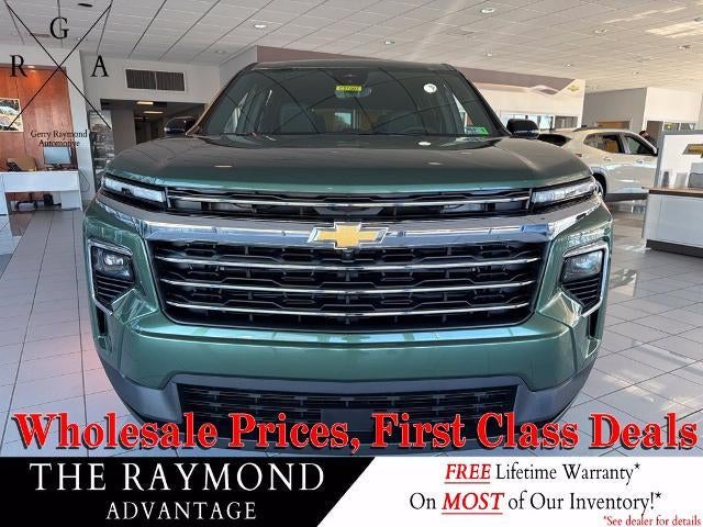 2027 Chevrolet Traverse LT w/2LT