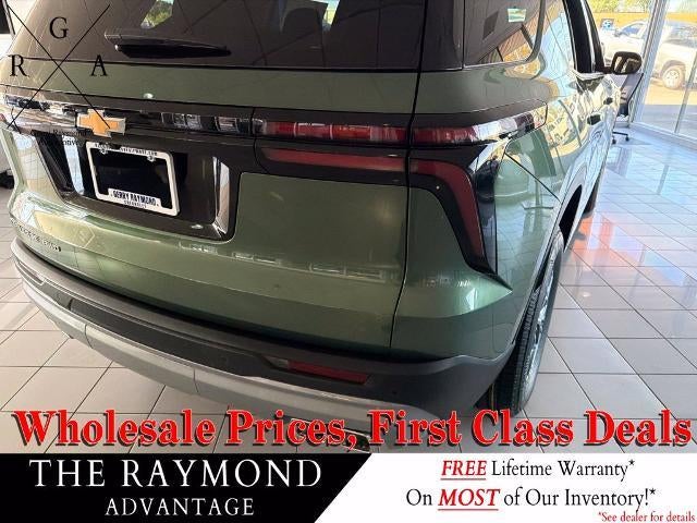 2027 Chevrolet Traverse LT w/2LT