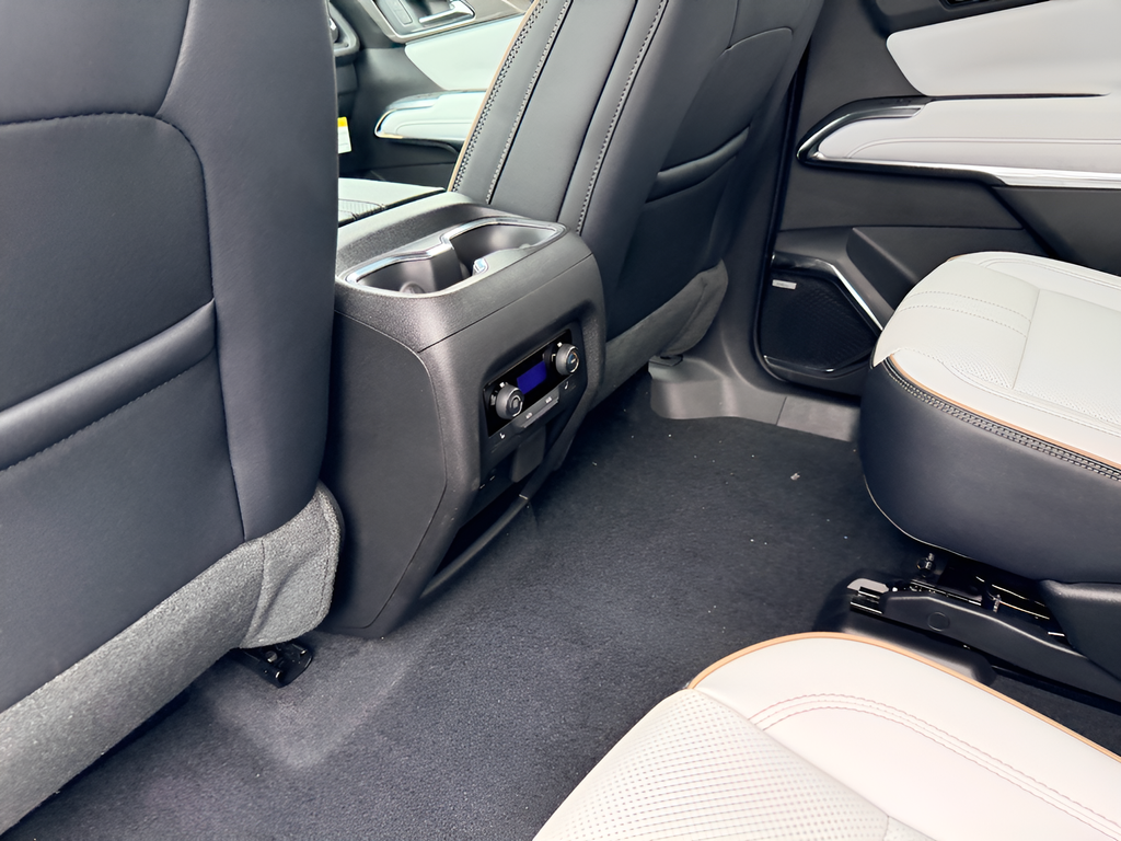 2026 Chevrolet Traverse High Country w/2LZ