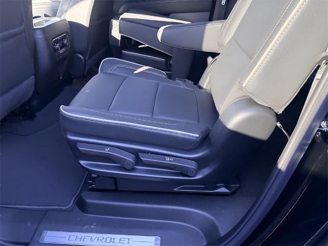 2026 Chevrolet Suburban 4WD Premier