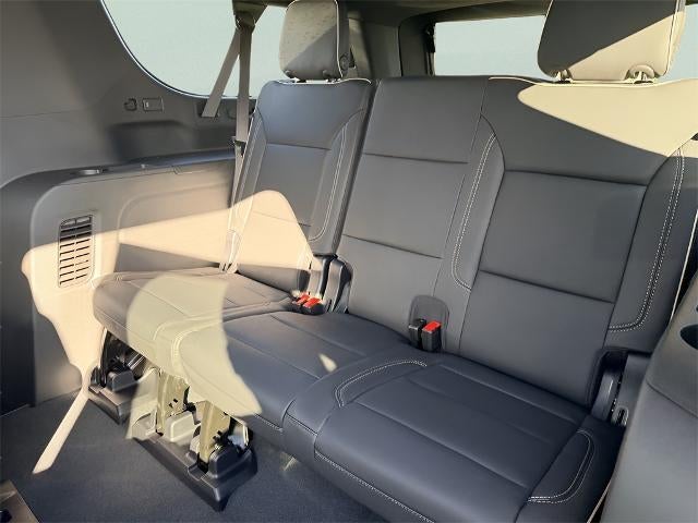 2026 Chevrolet Suburban 4WD Premier