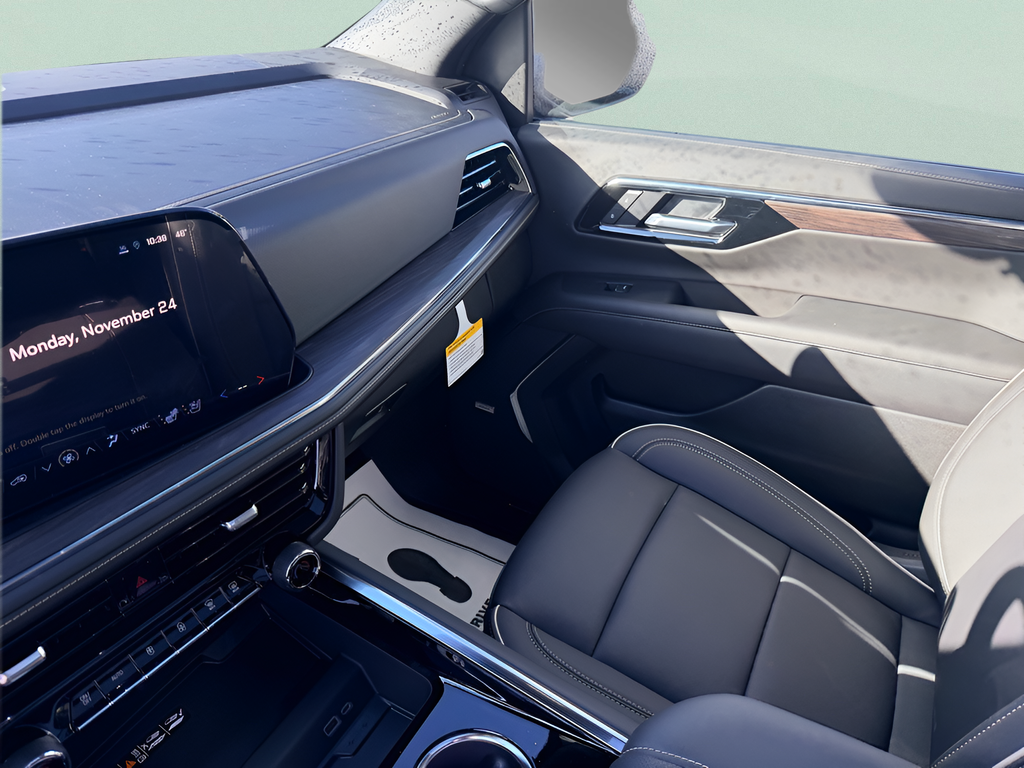 2026 Chevrolet Suburban 4WD Premier