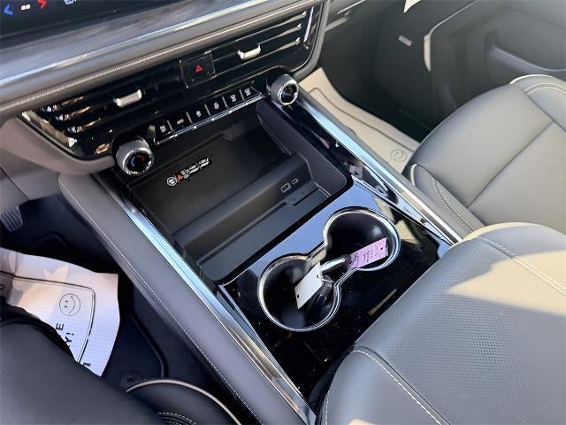 2026 Chevrolet Suburban 4WD Premier