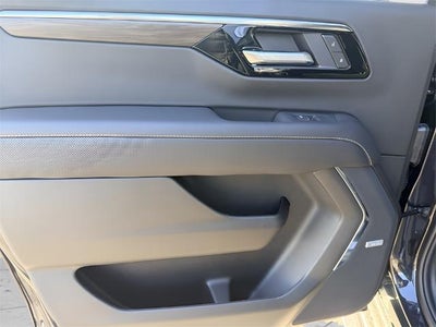 2026 Chevrolet Suburban 4WD Premier