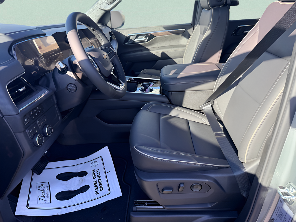 2026 Chevrolet Suburban 4WD Premier