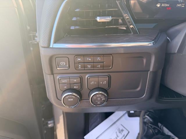 2026 Chevrolet Suburban 4WD Premier