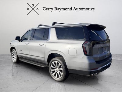 2026 Chevrolet Suburban 4WD Premier