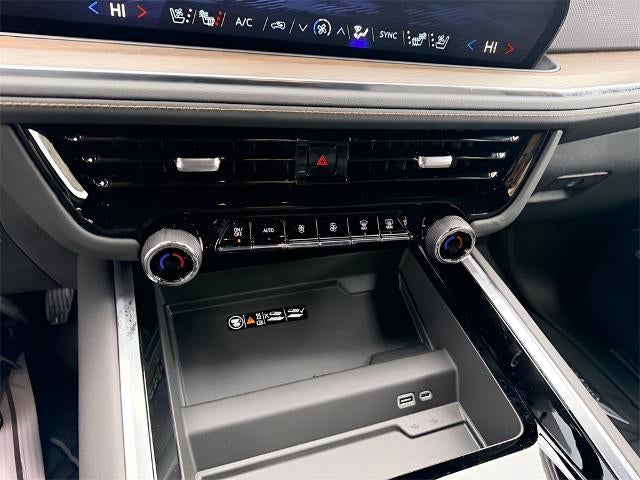 2026 Chevrolet Suburban 4WD High Country