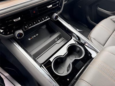 2026 Chevrolet Suburban 4WD High Country