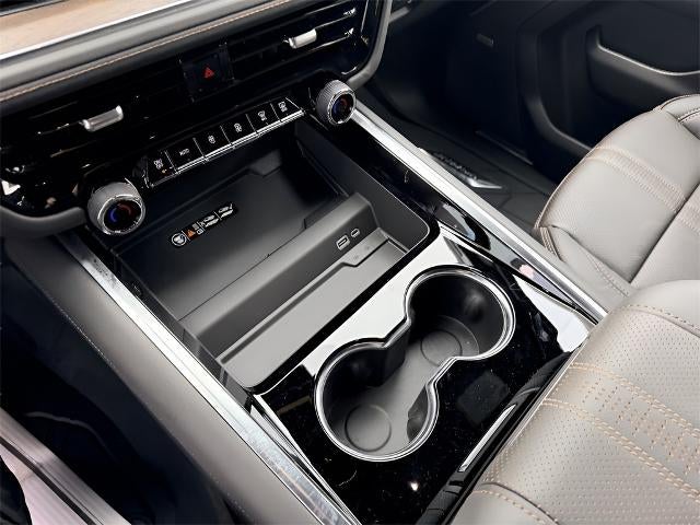 2026 Chevrolet Suburban 4WD High Country