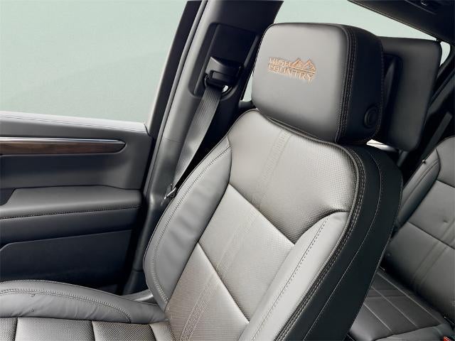 2026 Chevrolet Suburban 4WD High Country