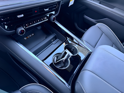 2026 Chevrolet Tahoe 4WD Premier