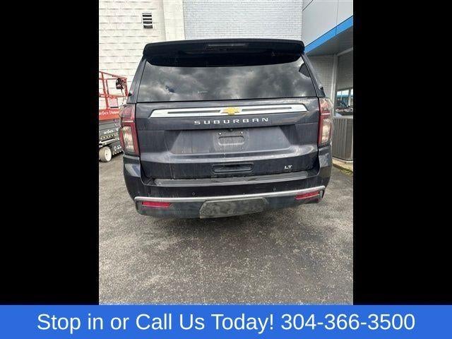 2023 Chevrolet Suburban LT