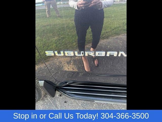 2023 Chevrolet Suburban LT