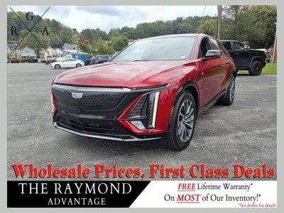 2025 Cadillac LYRIQ Sport