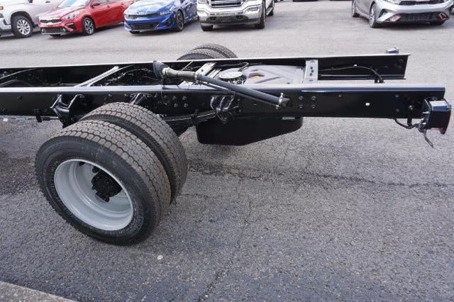 2024 Chevrolet Silverado 5500 HD 2WD Reg Cab Work Truck