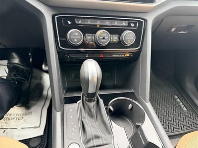 2023 Volkswagen Atlas Cross Sport 3.6L V6 SEL Premium R-Line