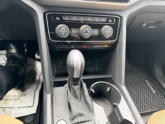 2023 Volkswagen Atlas Cross Sport 3.6L V6 SEL Premium R-Line