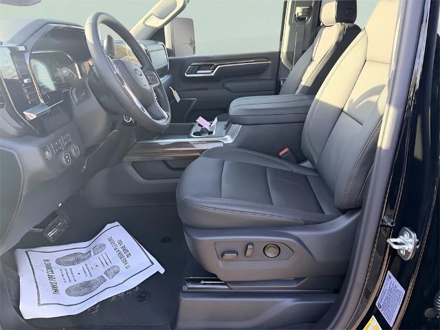 2026 Chevrolet Silverado 2500 HD Crew Cab Standard Box 4-Wheel Drive LT