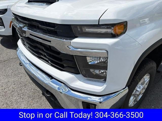 2026 Chevrolet Silverado 2500 HD Crew Cab Standard Box 4-Wheel Drive LT
