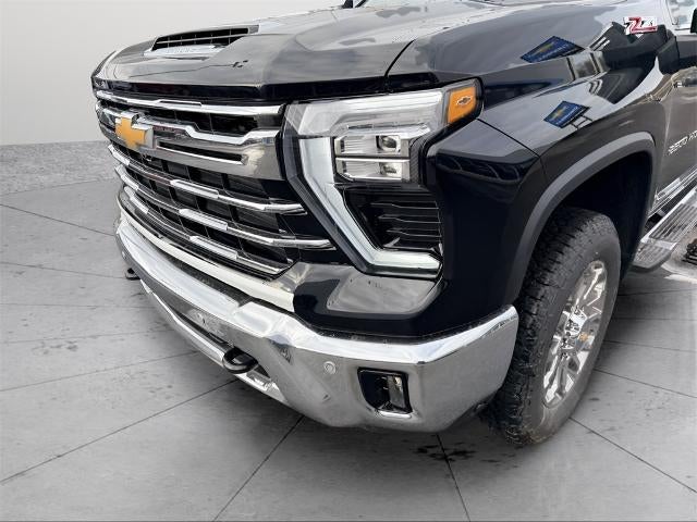 2026 Chevrolet Silverado 2500 HD Crew Cab Standard Box 4-Wheel Drive LTZ