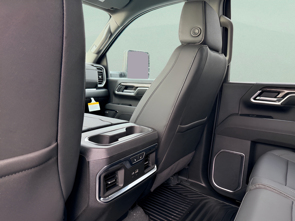 2026 Chevrolet Silverado 2500 HD Crew Cab Standard Box 4-Wheel Drive LTZ