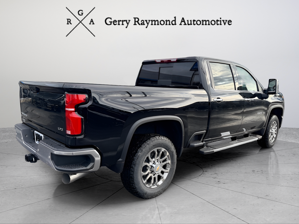 2026 Chevrolet Silverado 2500 HD Crew Cab Standard Box 4-Wheel Drive LTZ